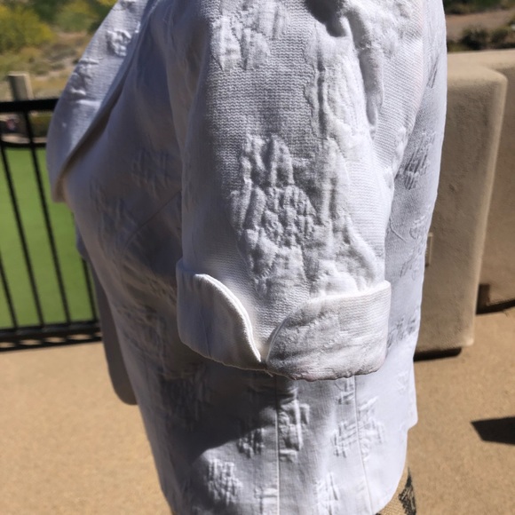 Ciello Couture white formal top. - Picture 4 of 7